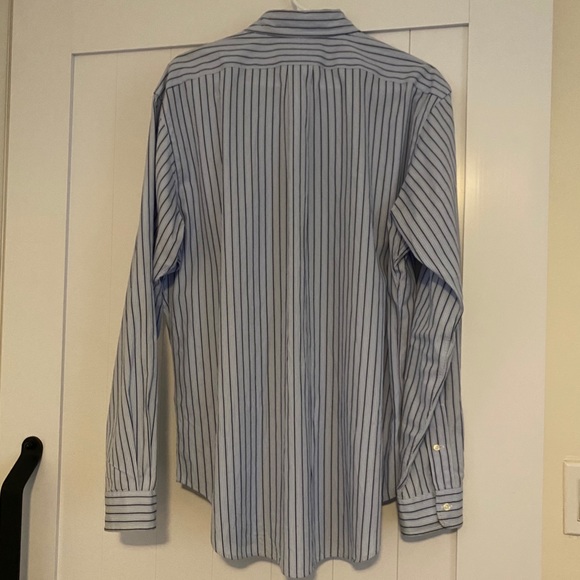 Ralph Lauren Causal Fit Dress Shirt - Picture 6 of 7